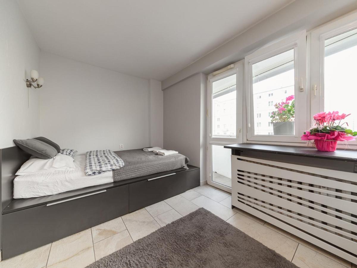 Metro Swietokrzyska Apartamento Varsóvia