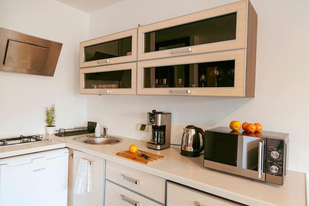 Jasna Studio. Centric Location In The Heart Of Apartment *