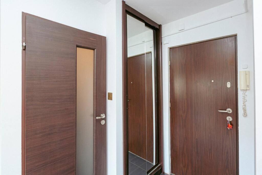 Apartment Jasna Studio. Centric Location In The Heart Of Warschau