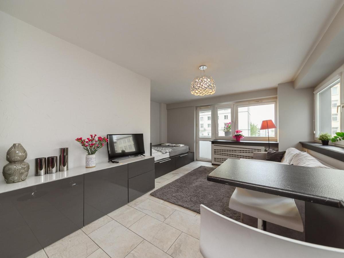 Metro Swietokrzyska Apartamento Varsóvia