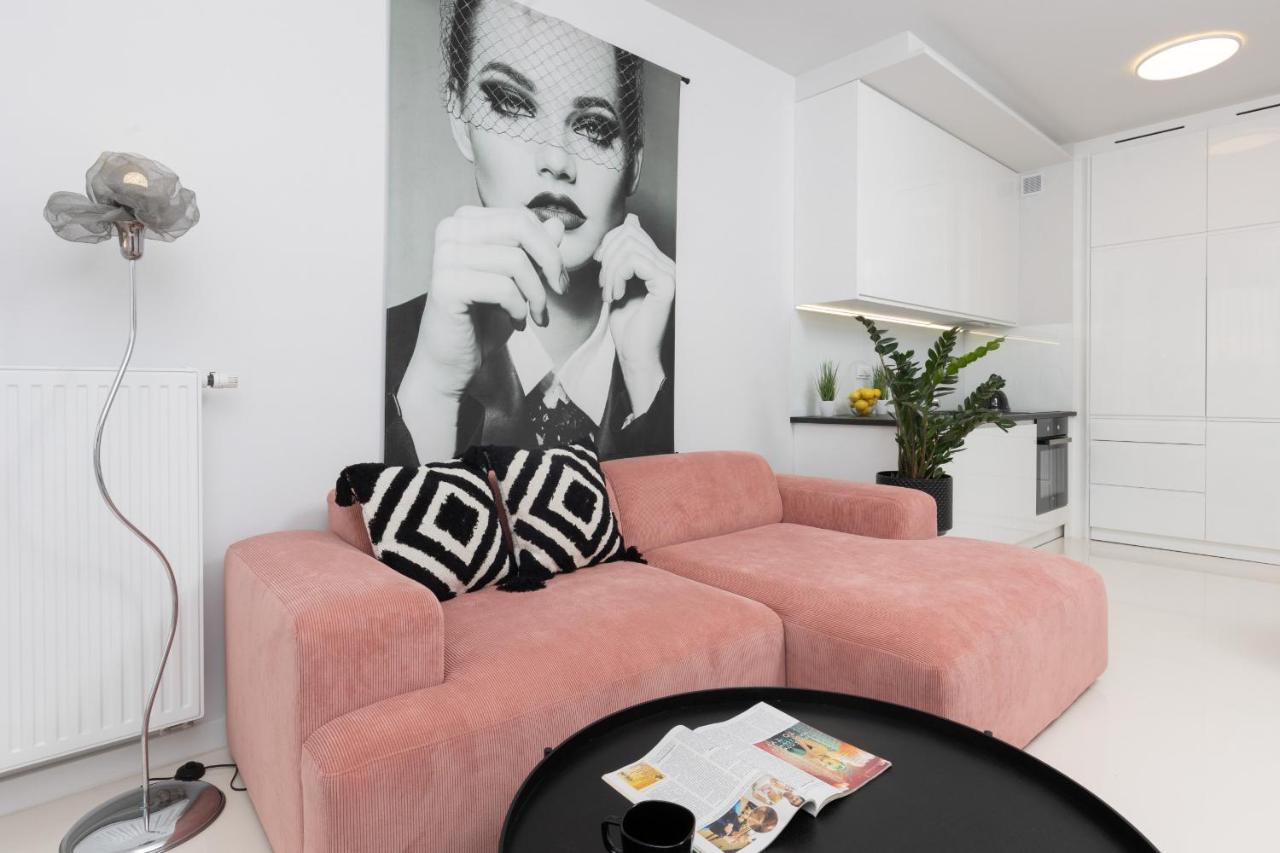 Stylish Przedpole With Balcony & Parking By Renters *