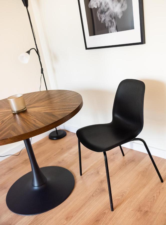 Ochota Sunny Apartment Warschau