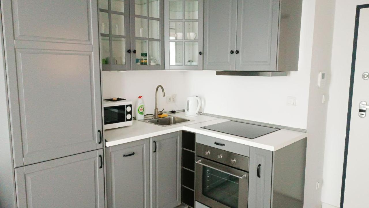 Apartament Niedaleko Centrum Warszawy Warschau