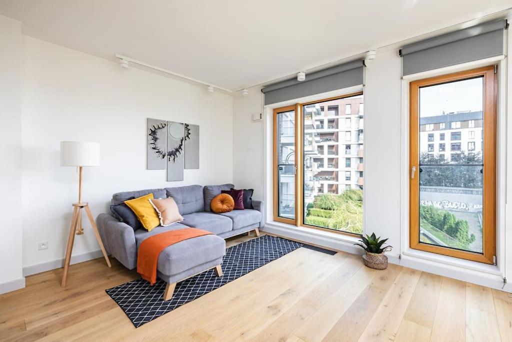 Superapart Okrzei 2, Urban Oasis With Views Apartament *
