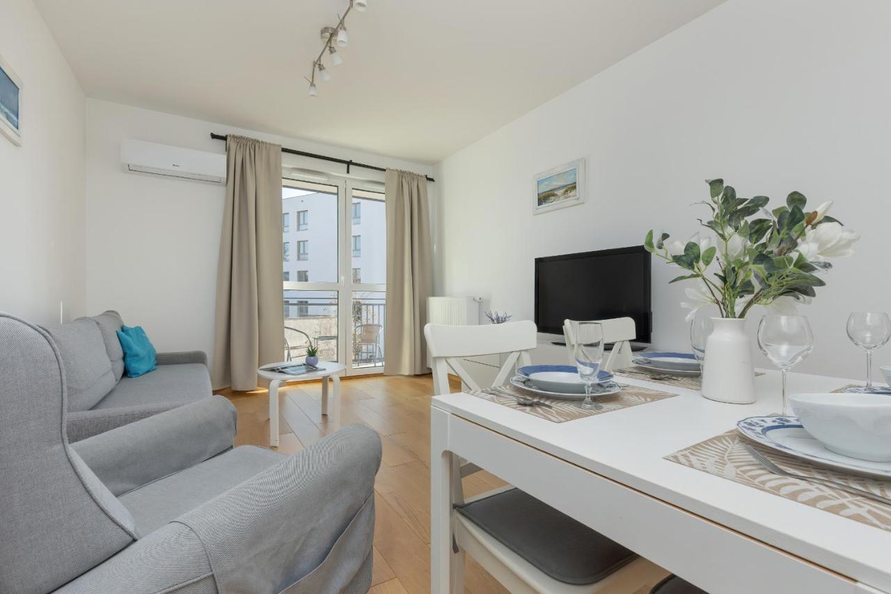 Business Pkp Aleje Jerozolimskie By Renters Apartment *