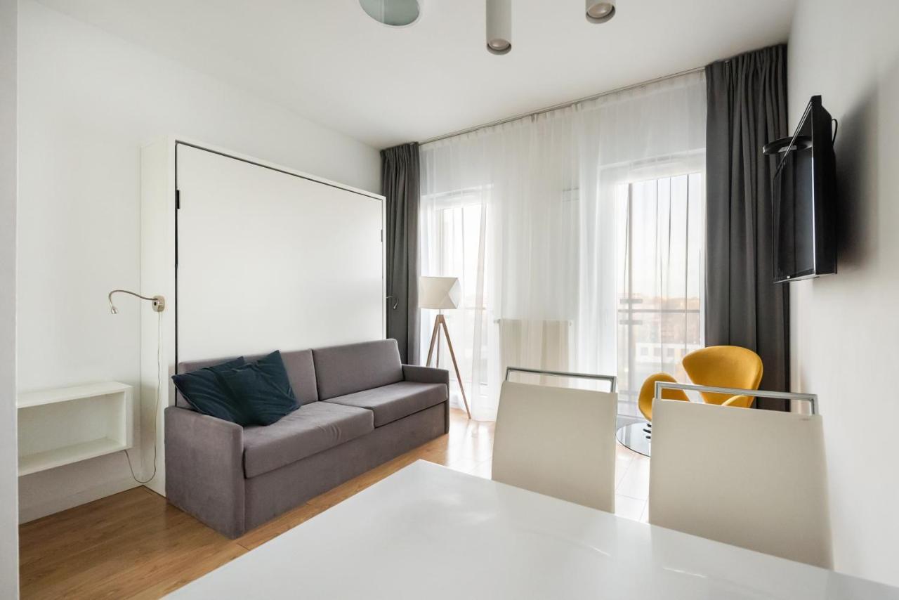 Apartment Comfort 629 Warschau