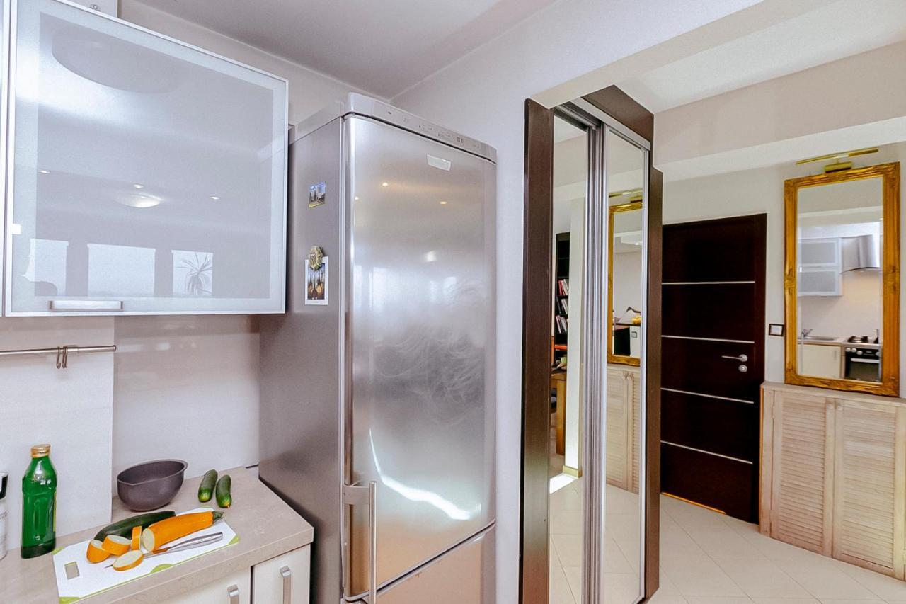 Apartament Salezego 6 Piekny Widok Na Stadion Narodowy Oraz Wisle Bardzo Duzy Balkon - Better