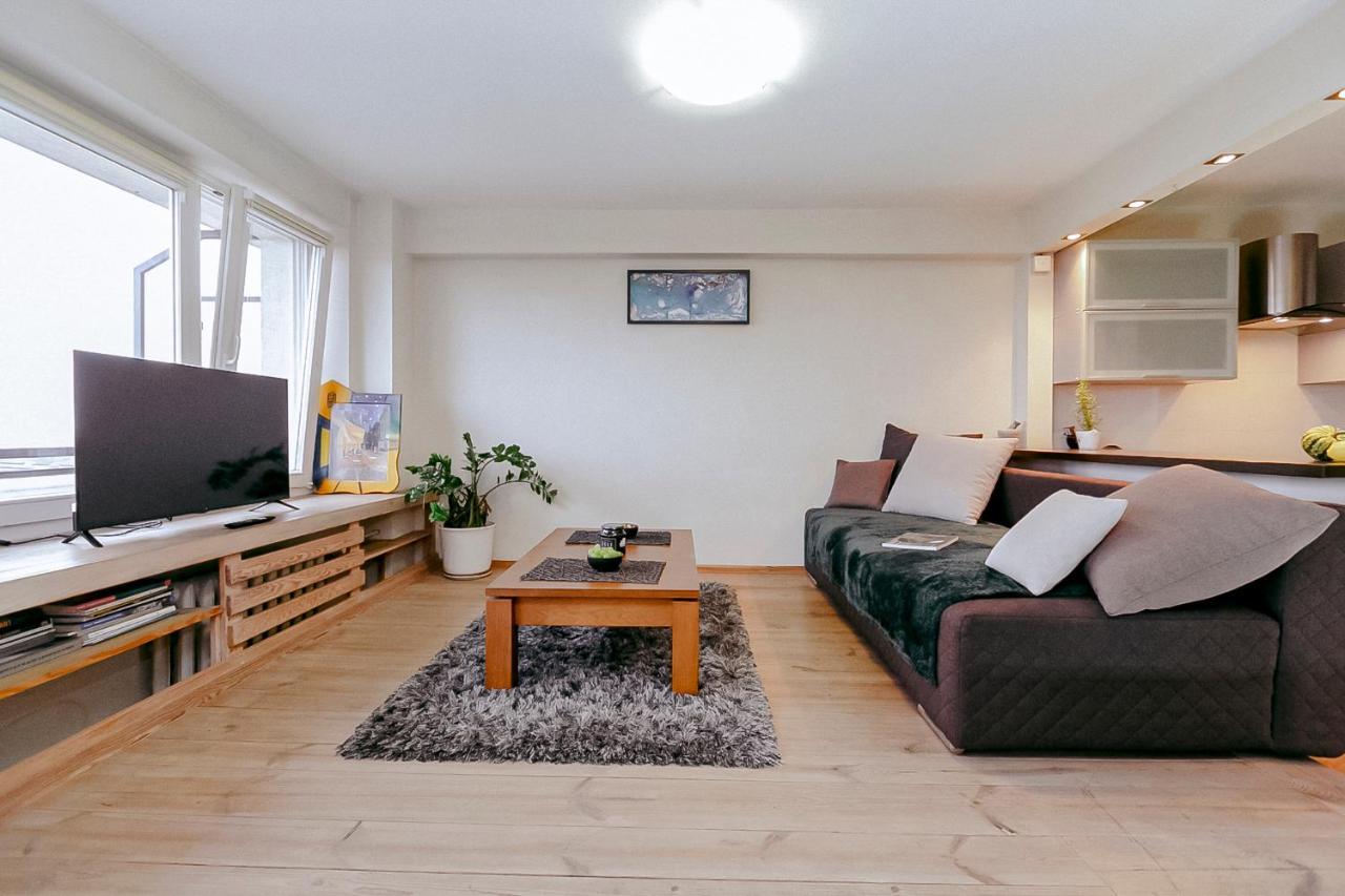 Apartament Salezego 6 Piekny Widok Na Stadion Narodowy Oraz Wisle Bardzo Duzy Balkon - Better Warszawa