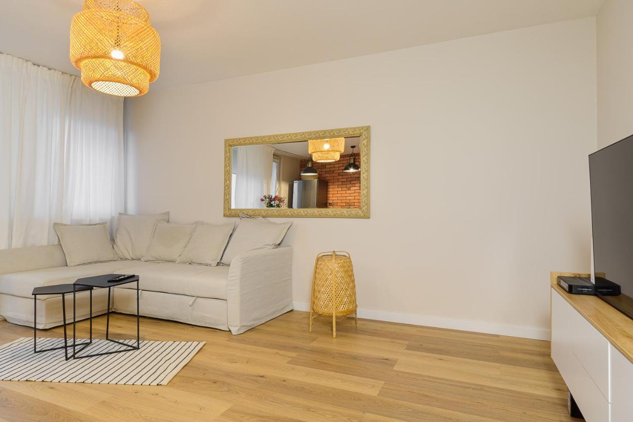 P&o Hawajska Apartment Warschau