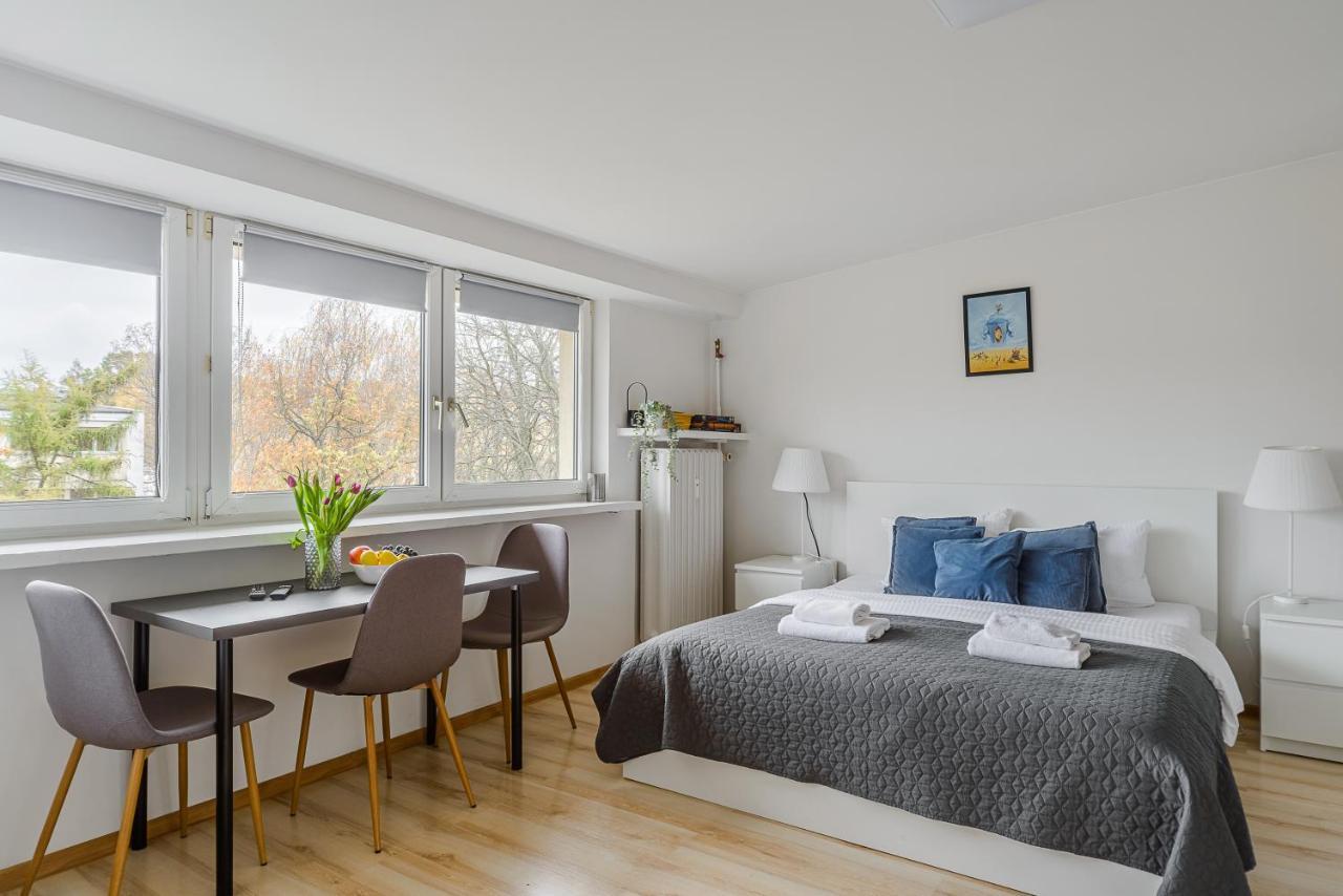 Apartment Shortstaypoland Dluga Warschau