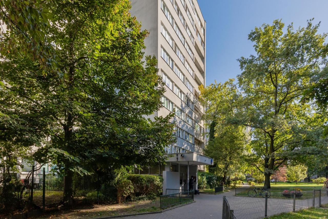 Bright & Cozy Near Metro Marymont By Renters Apartamento
