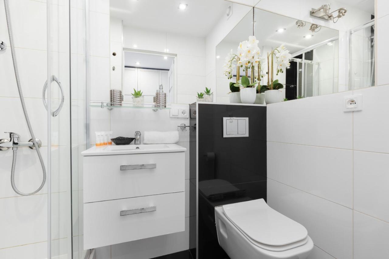 Bright & Cozy Near Metro Marymont By Renters Varsóvia