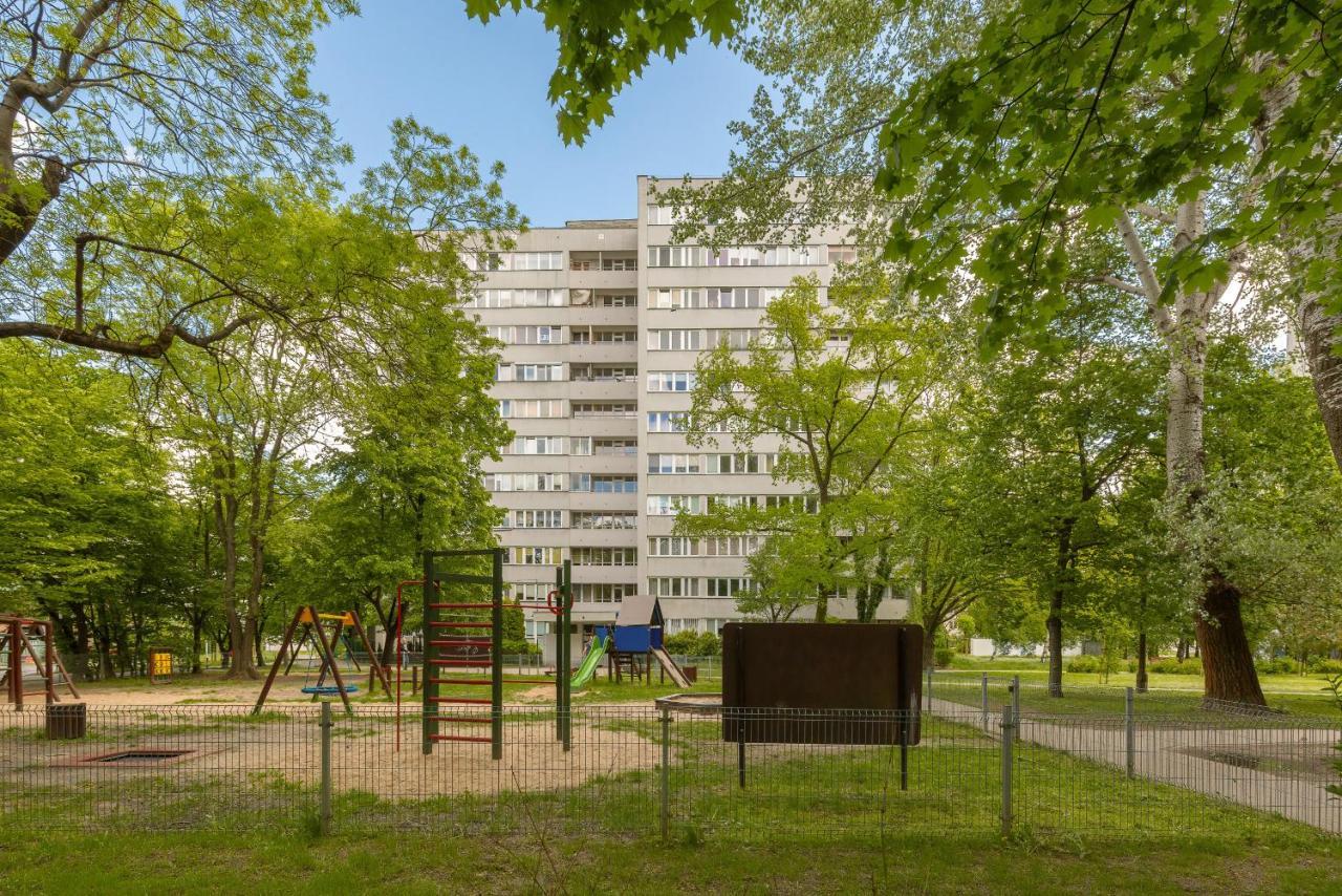 Bright & Cozy Near Metro Marymont By Renters Apartamento
