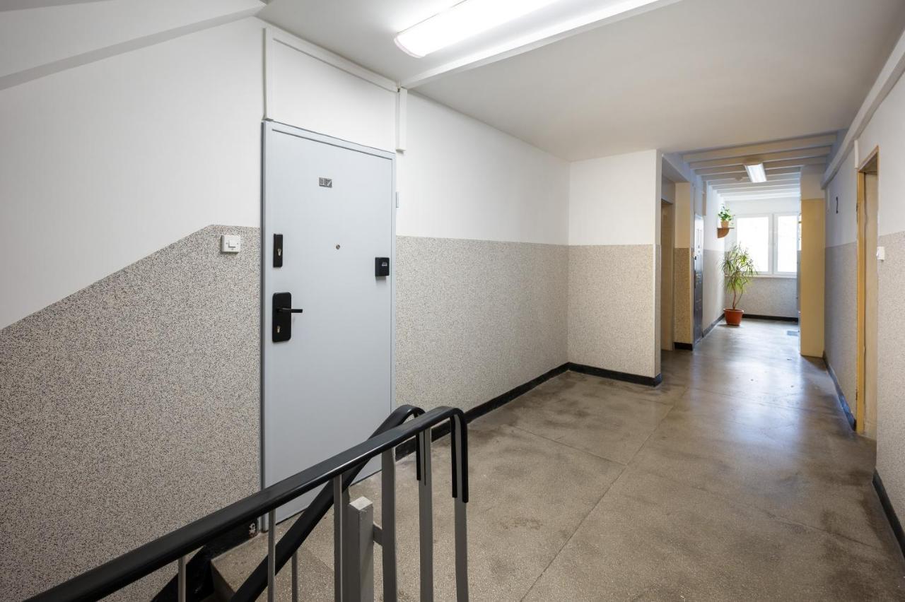 Wierzbno Modern Apartment Warschau