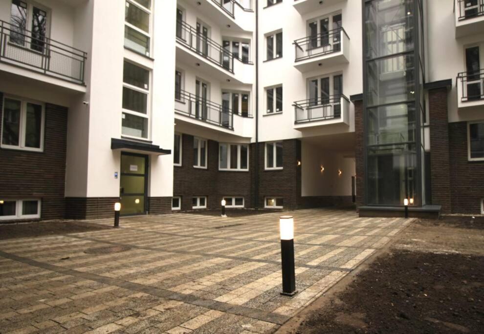 Apartment Lovely In The Heart Of Piekne Mieszkanie W Samym Sercu Warszawy Warsaw