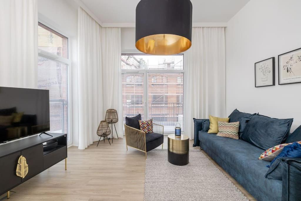 Apartment 1-Bedroom Apartment Near Metro Warsaw