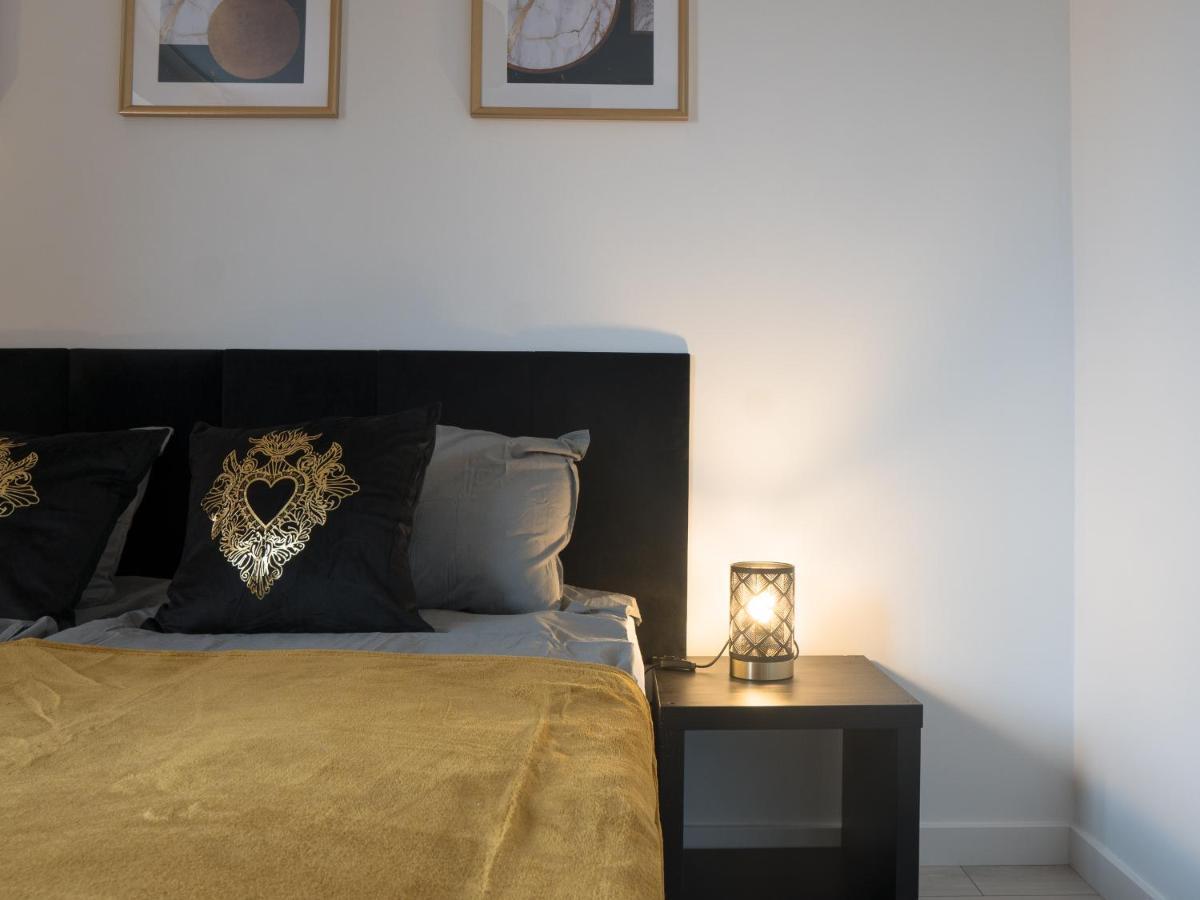 Apartment Clever 2 Kamienica Grochow