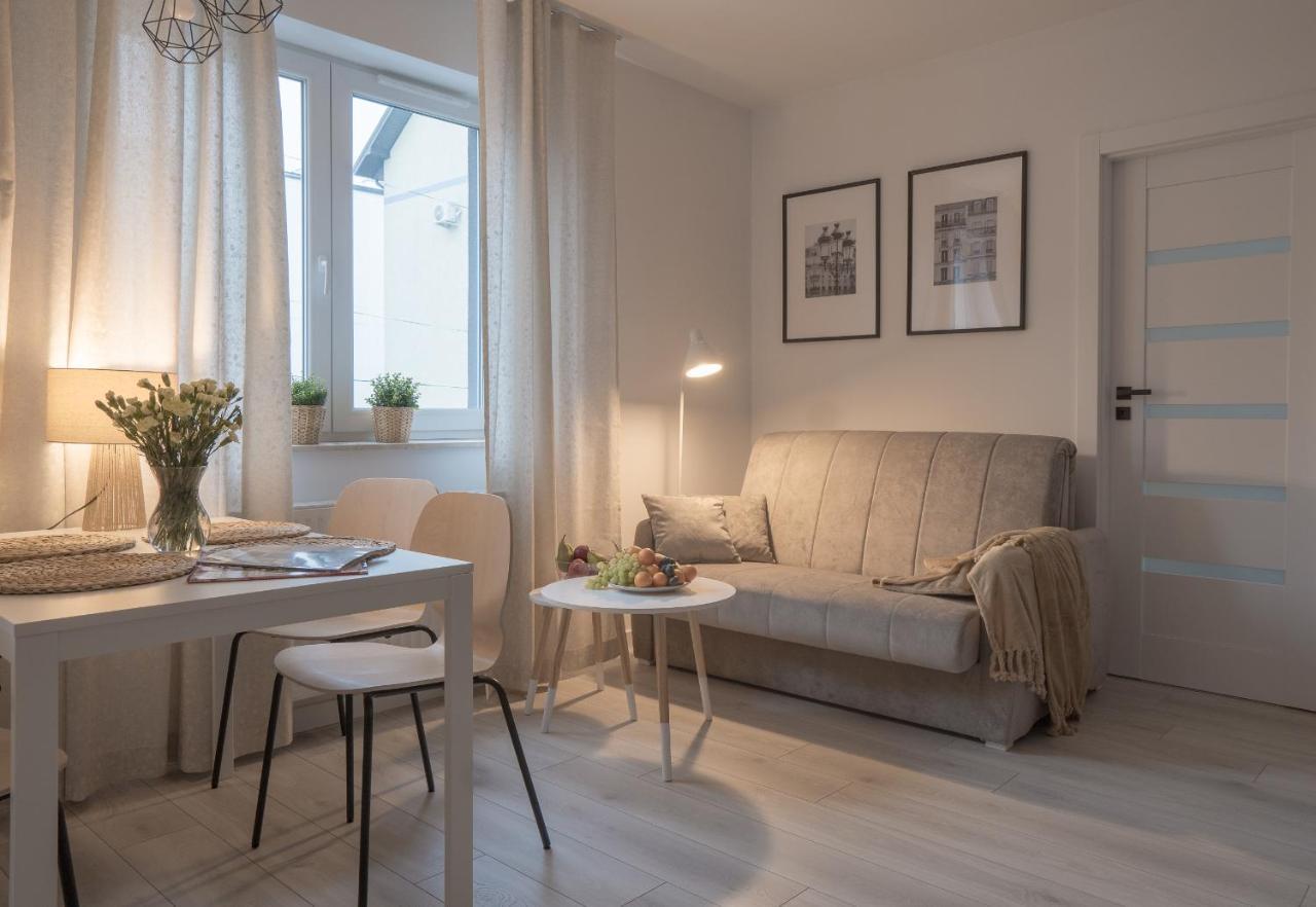 Apartment Apartament Clever 1 Kamienica Grochów *