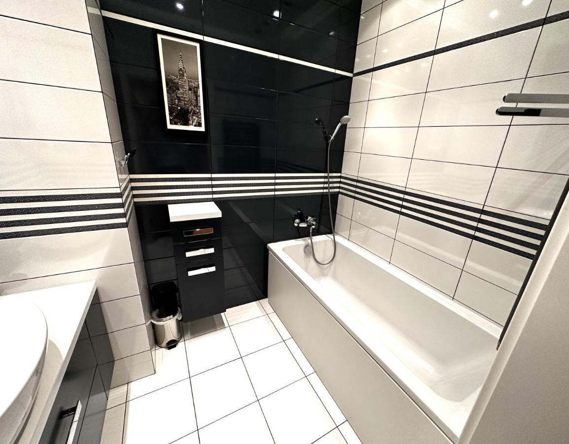 Apartment Wlodarzewska Warsaw