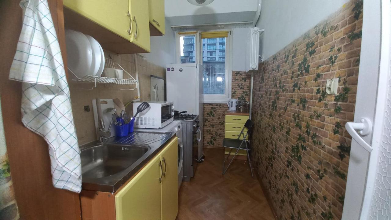Ivory House Apartment