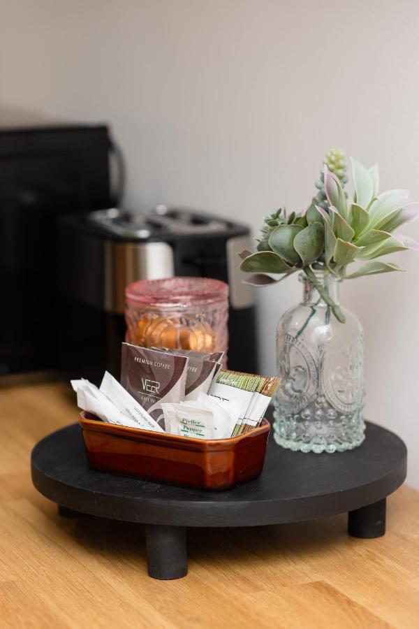 Stylish And Sweet In Near Park Lazienki By Renters Apartment