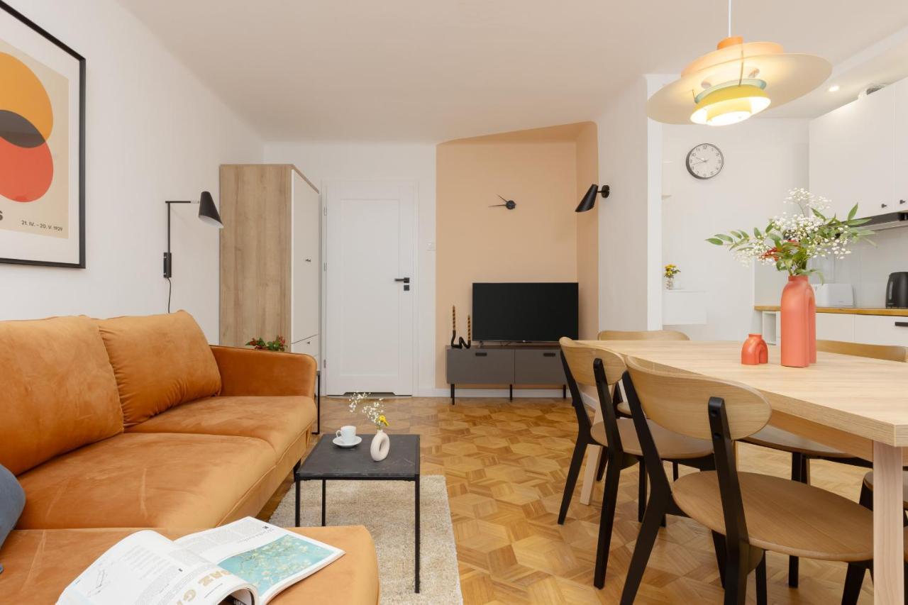 Family With Two Bedrooms And Balcony In By Renters Warsaw