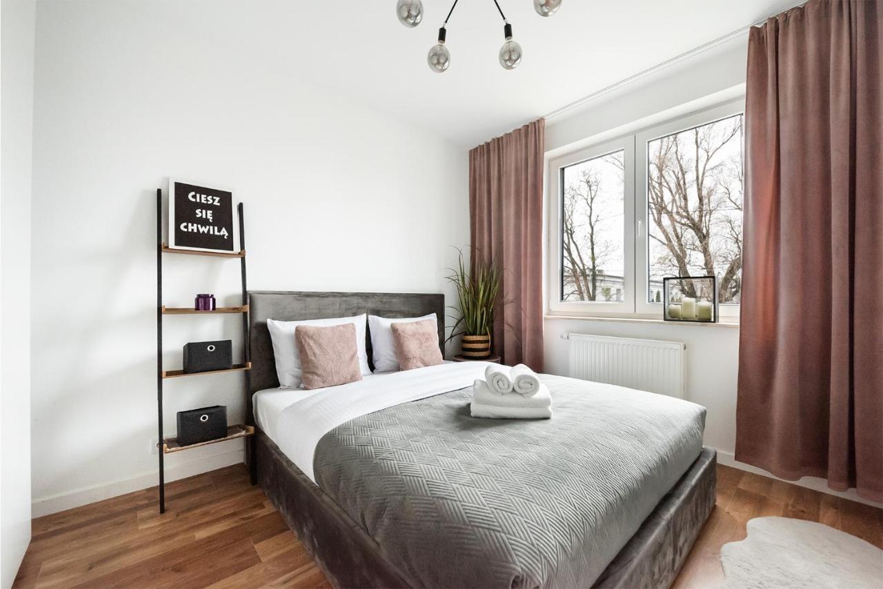 Ursynow Klobucka Cosy *
