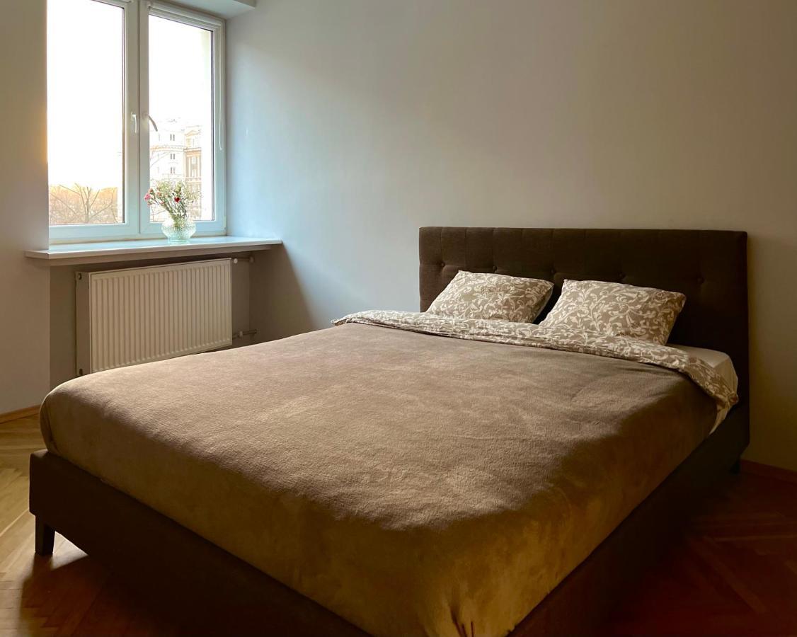 K22 Andersa 12 M Ratusz Arsenal Apartment