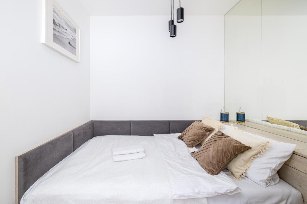 Port Praski Near Old Town With Free Parking Apartment Warsaw