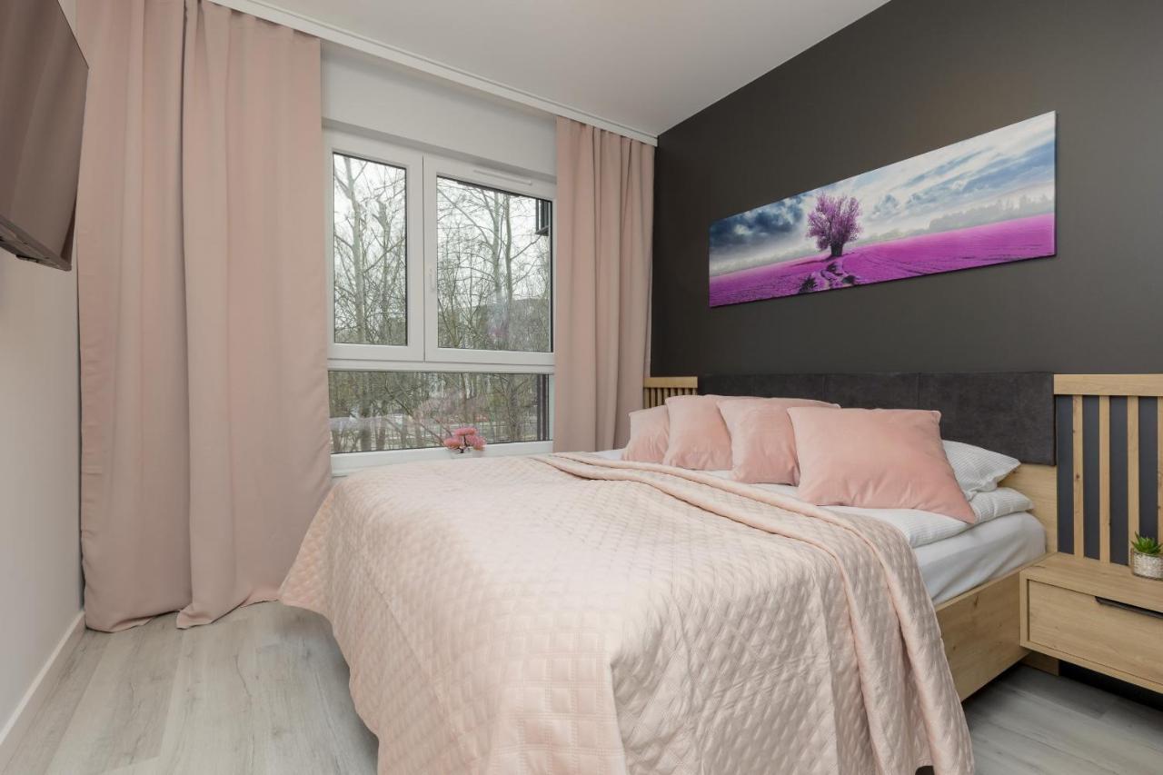 Apartament Dark Blue And Grey With Pastel Bedroom In By Renters