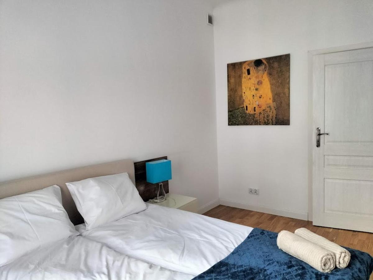 B10 Premium Wiejska2-sejm Apartment Warsaw