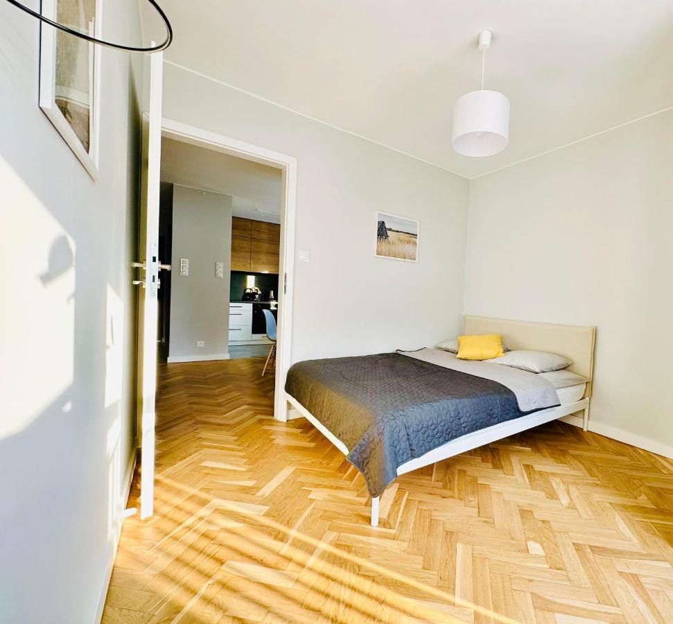 Eastside Apartment *