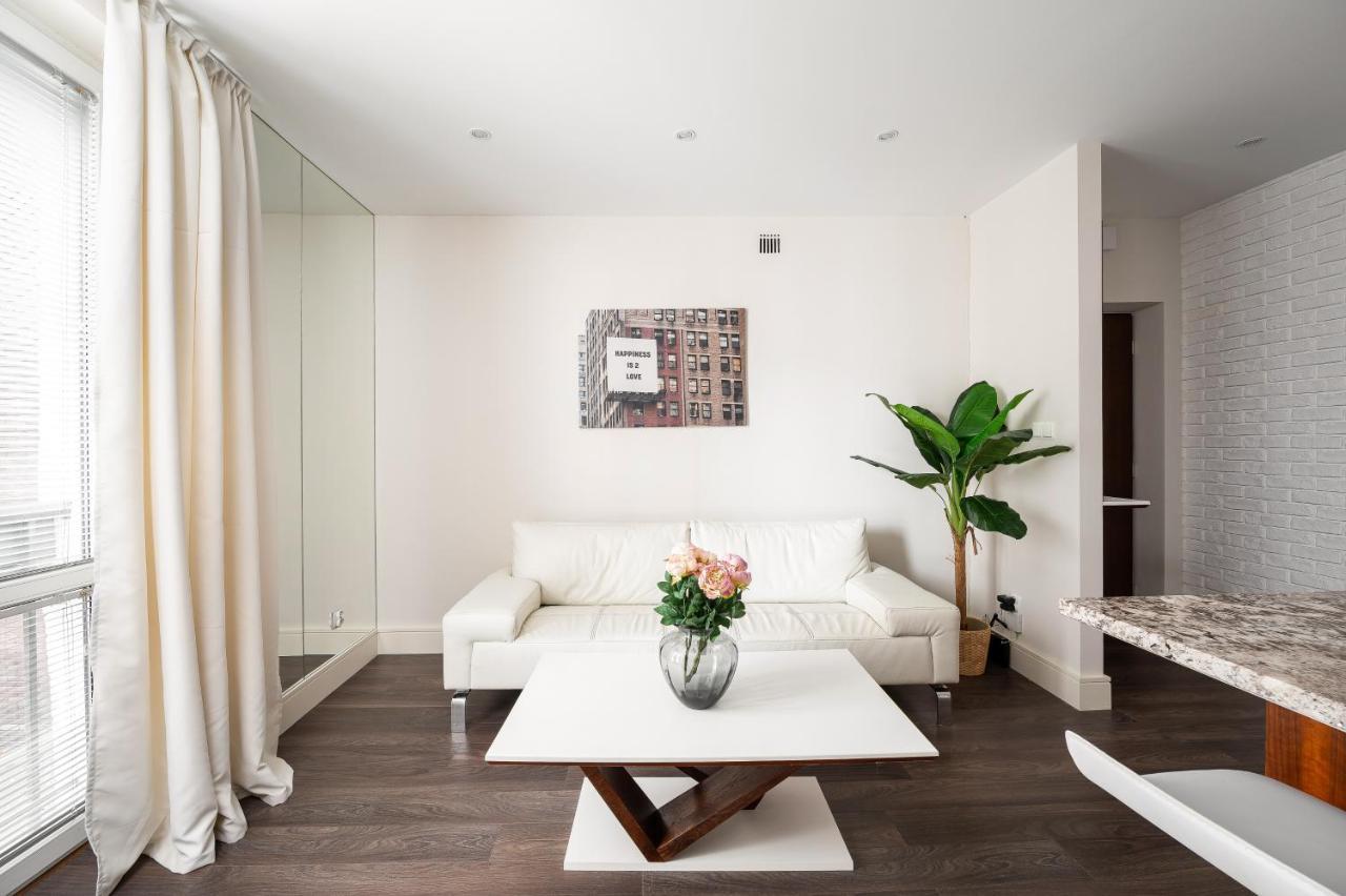 Heart Of 2br Haven Warschau