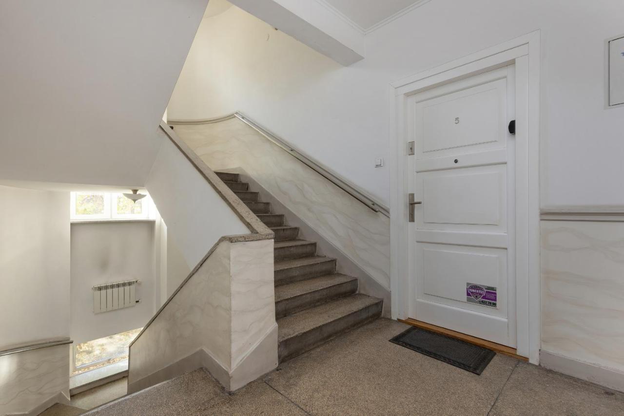 Cosy With Parking In The Centre By Renters * Varsóvia