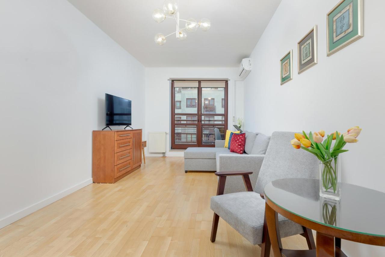 Spacious Near The Vistula River By Renters Apartamento