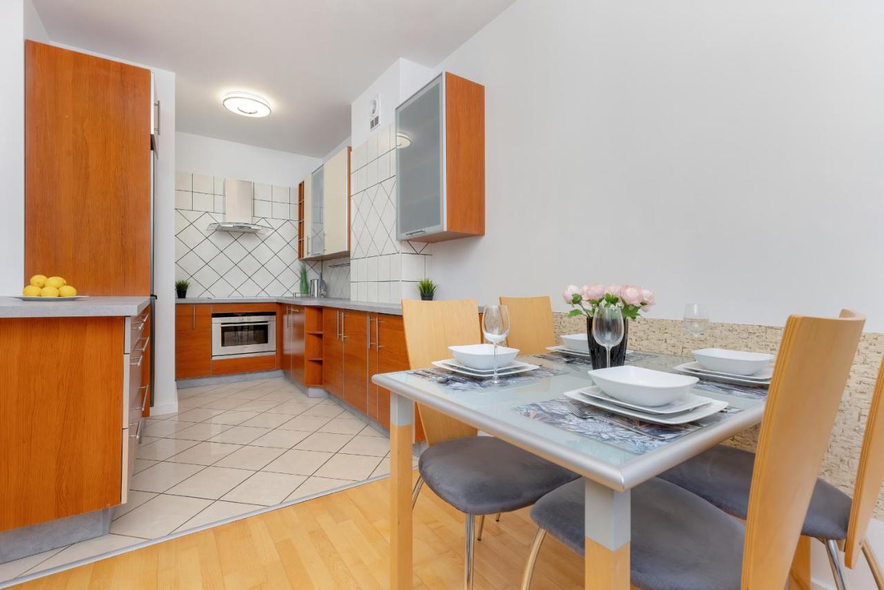 Spacious Near The Vistula River By Renters *