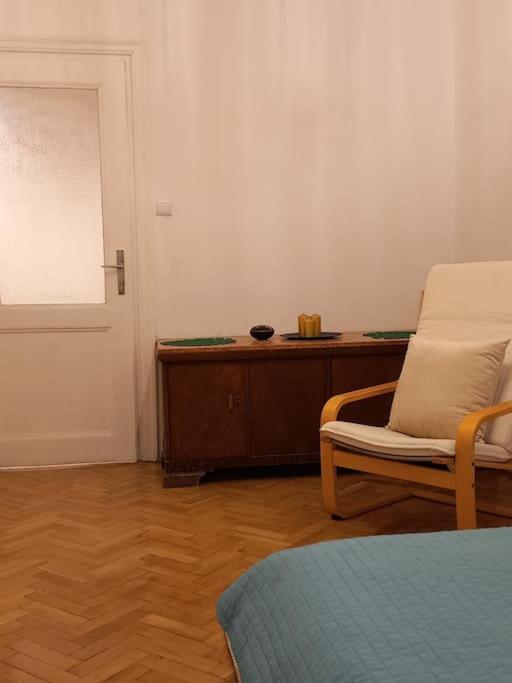 Apartment - Mi Stare *