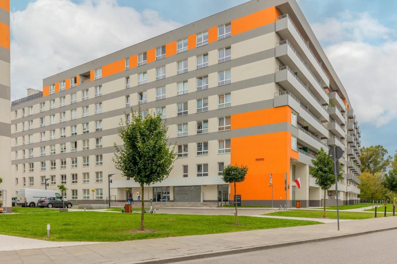 With Ac Mokotow Business Centre By Renters Apartament Warszawa