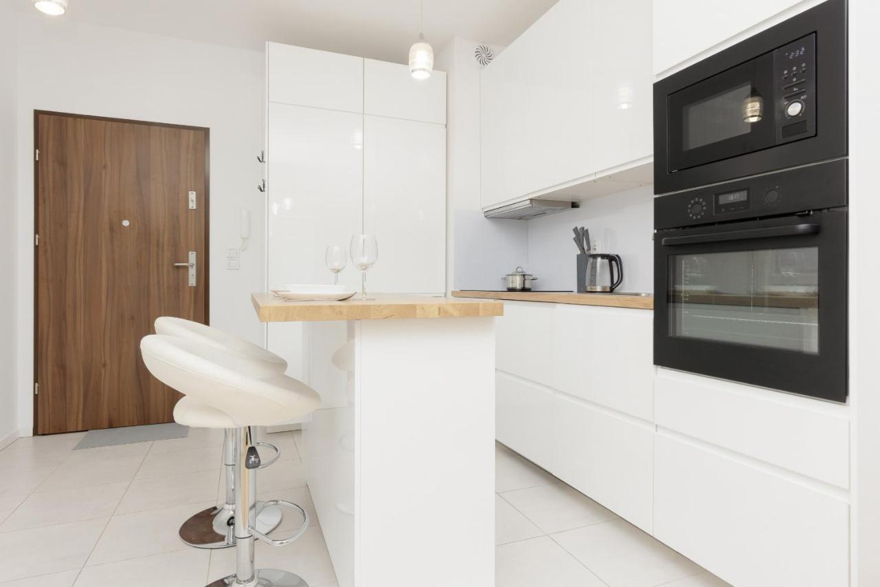 Apartament With Ac Mokotow Business Centre By Renters *