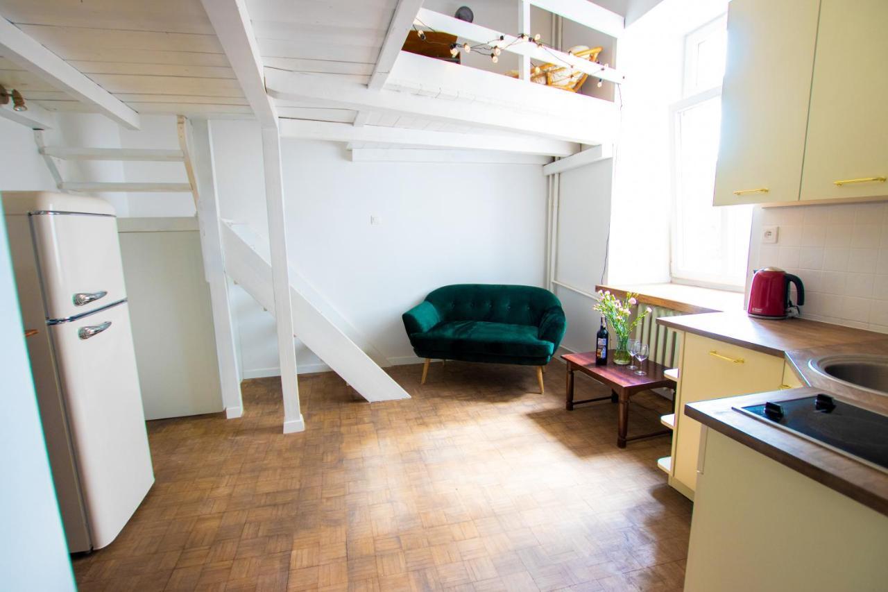 Atmospheric Next To Konecer. Great Location Apartament *