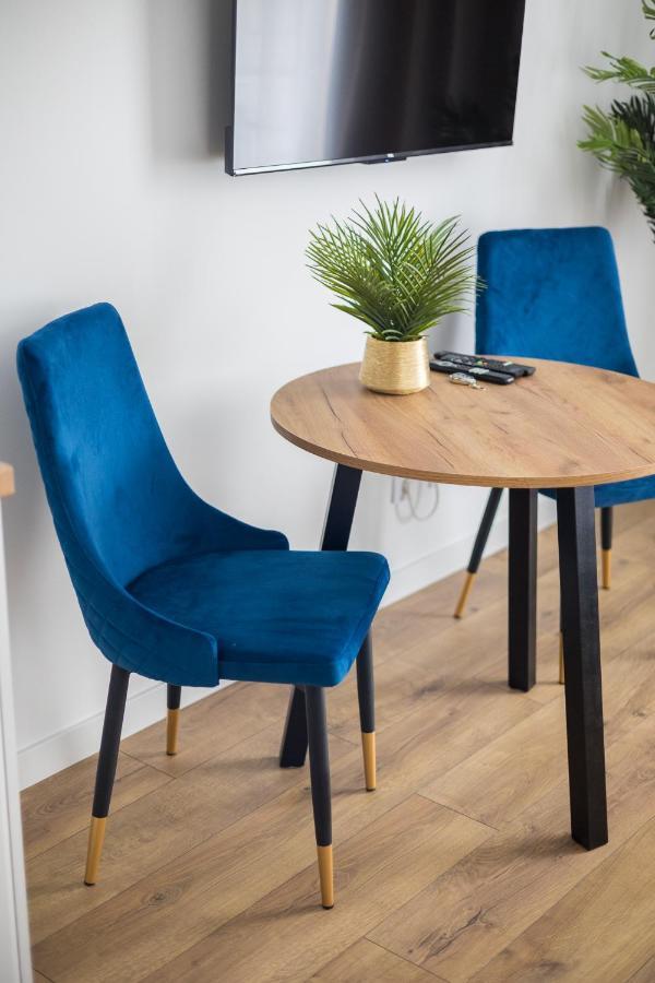 Business Park Blue Apartment *