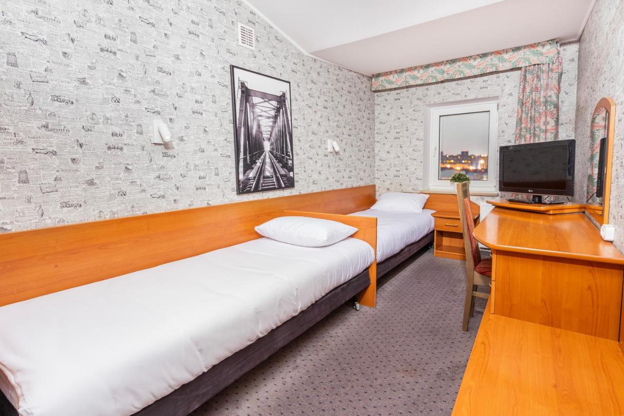 Hotel Victory 4*