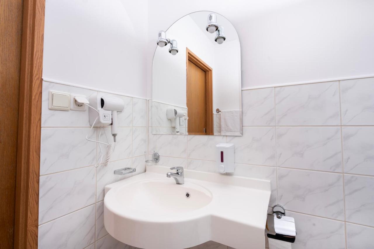 Hotel Victory 4*