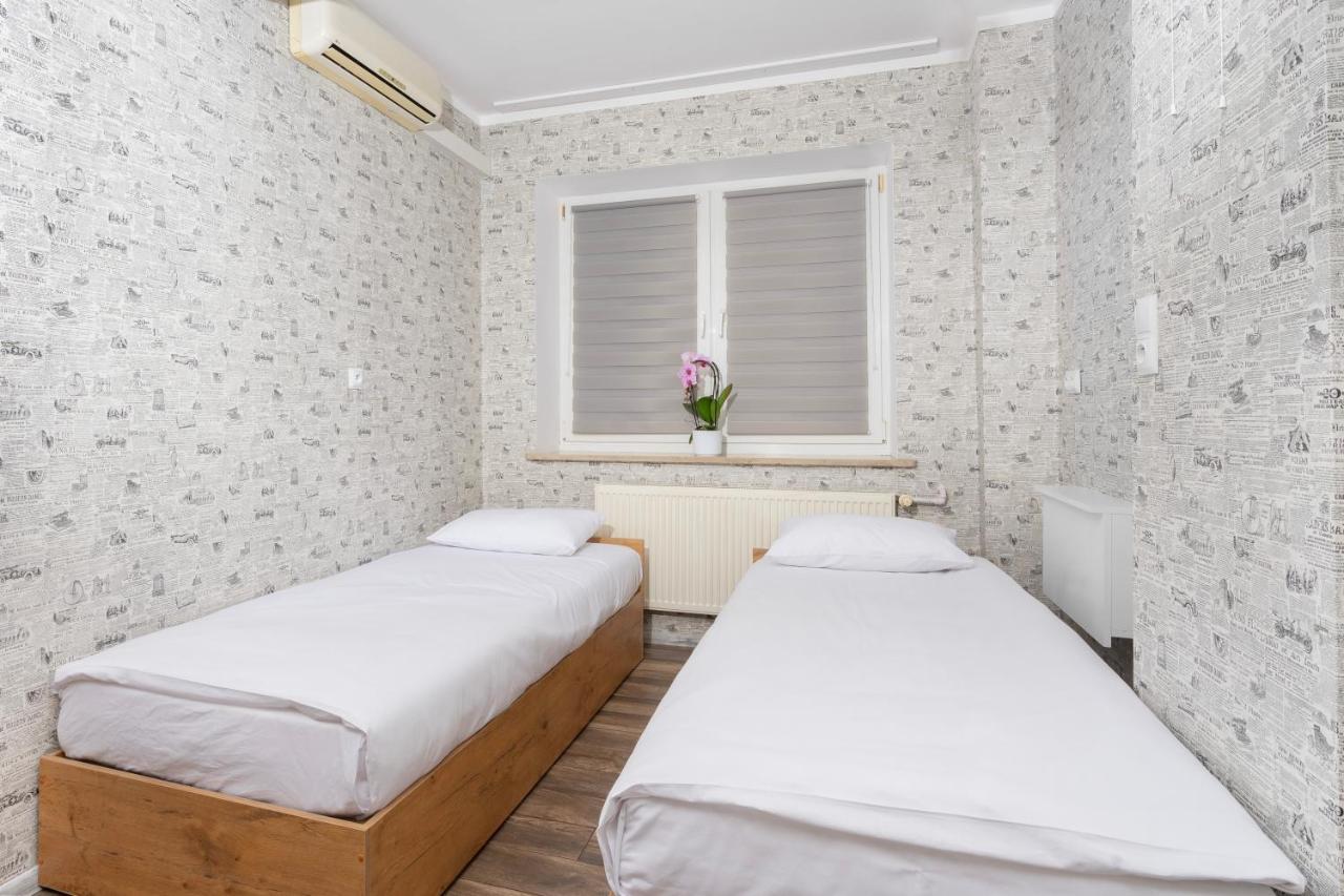 Victory Hotel