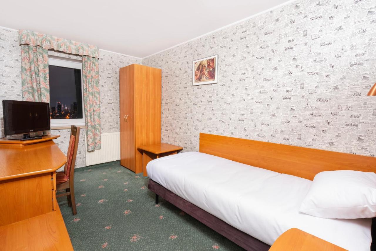 Hotel Victory