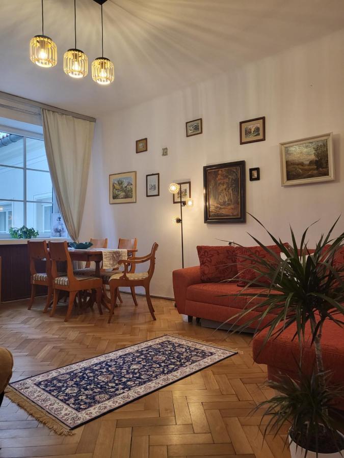 Apartment - Mi Stare