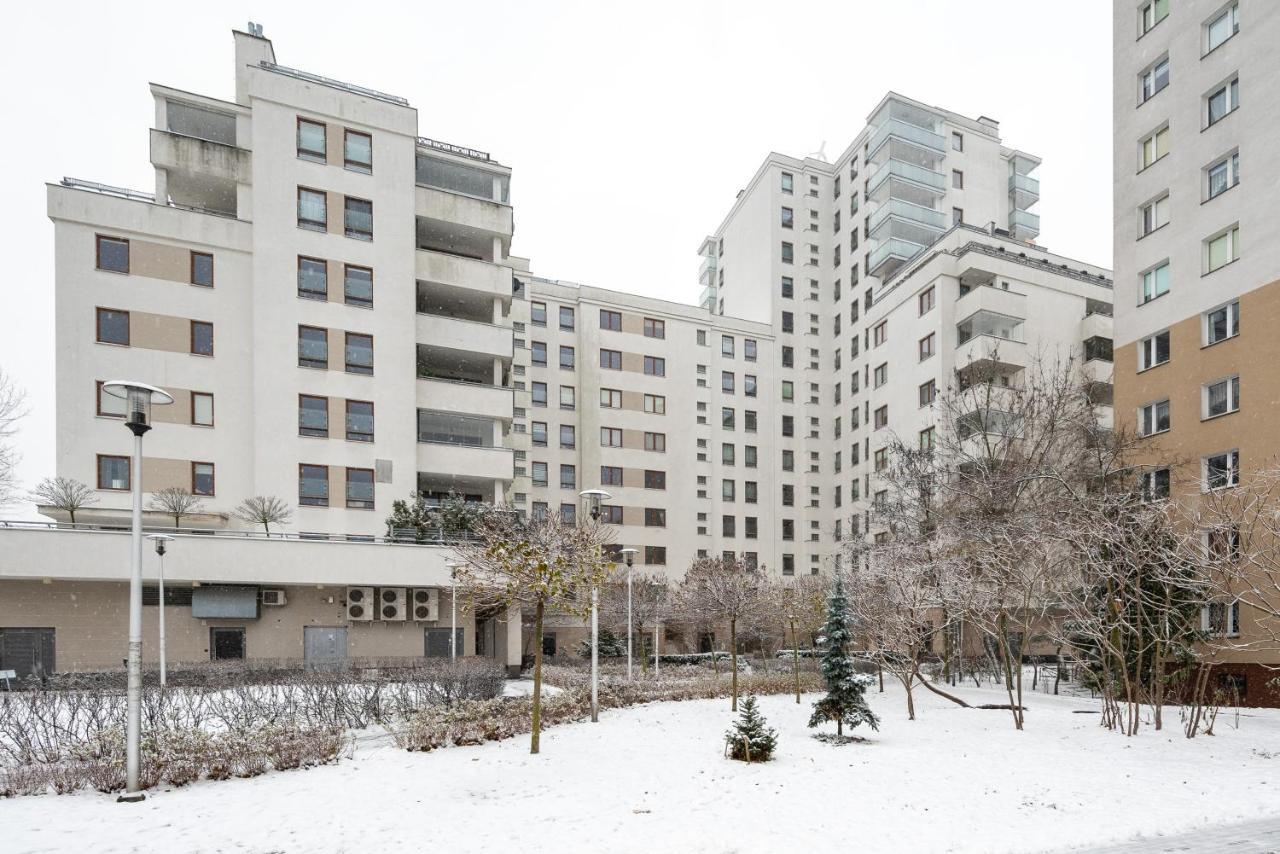 Metro Ursynow Modern Apartment Warsaw
