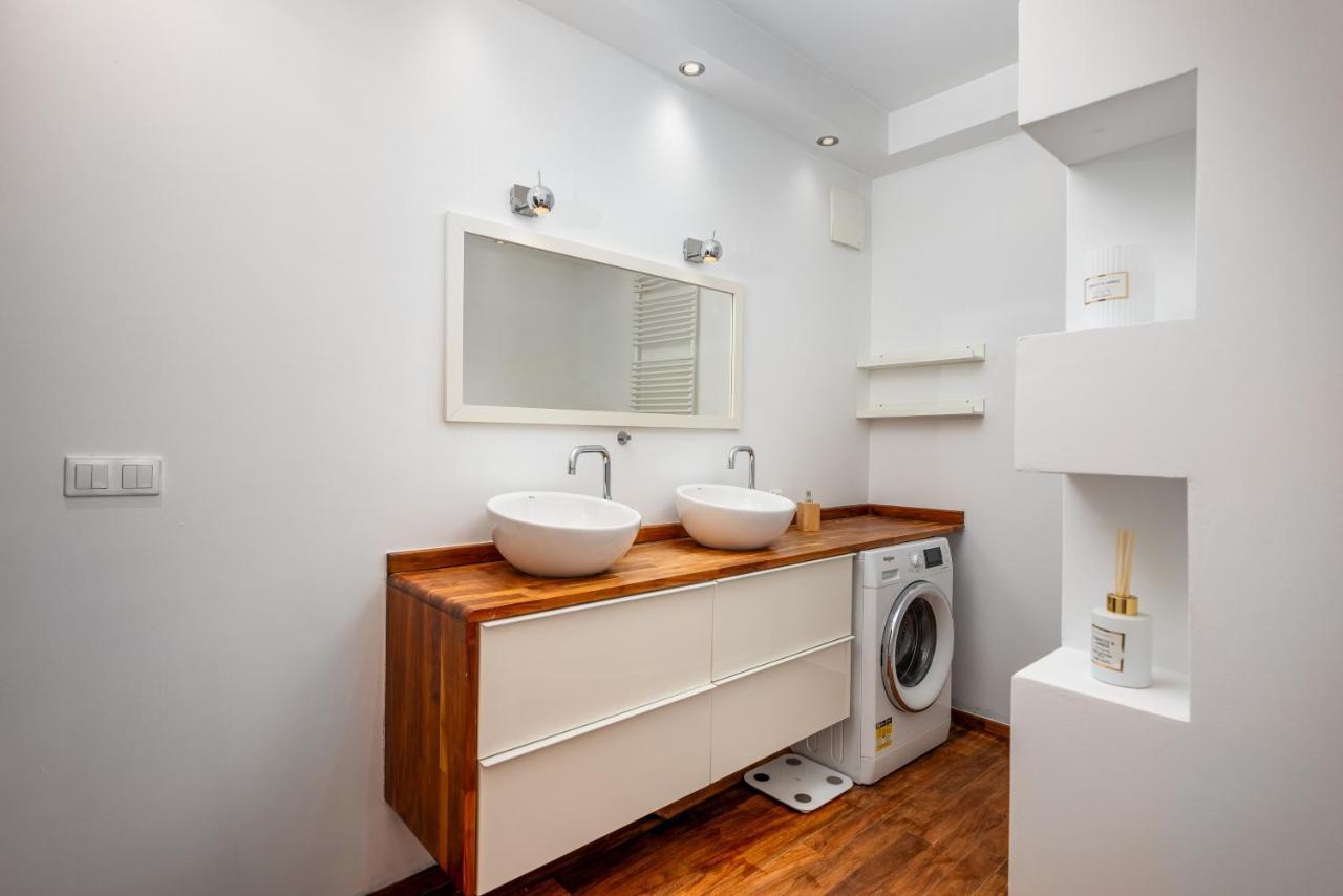 Metro Ursynow Modern Apartment *
