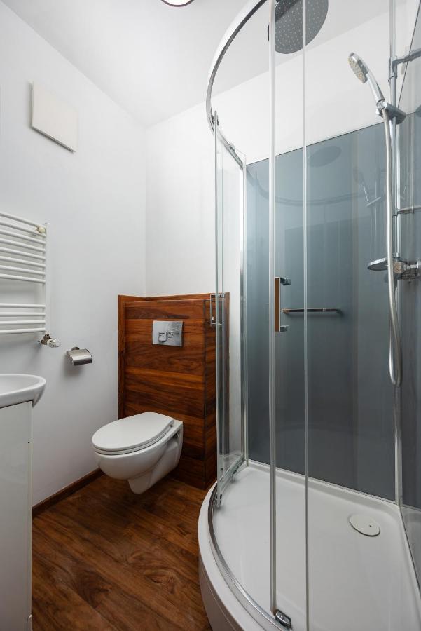 Metro Ursynow Modern Apartment Warsaw