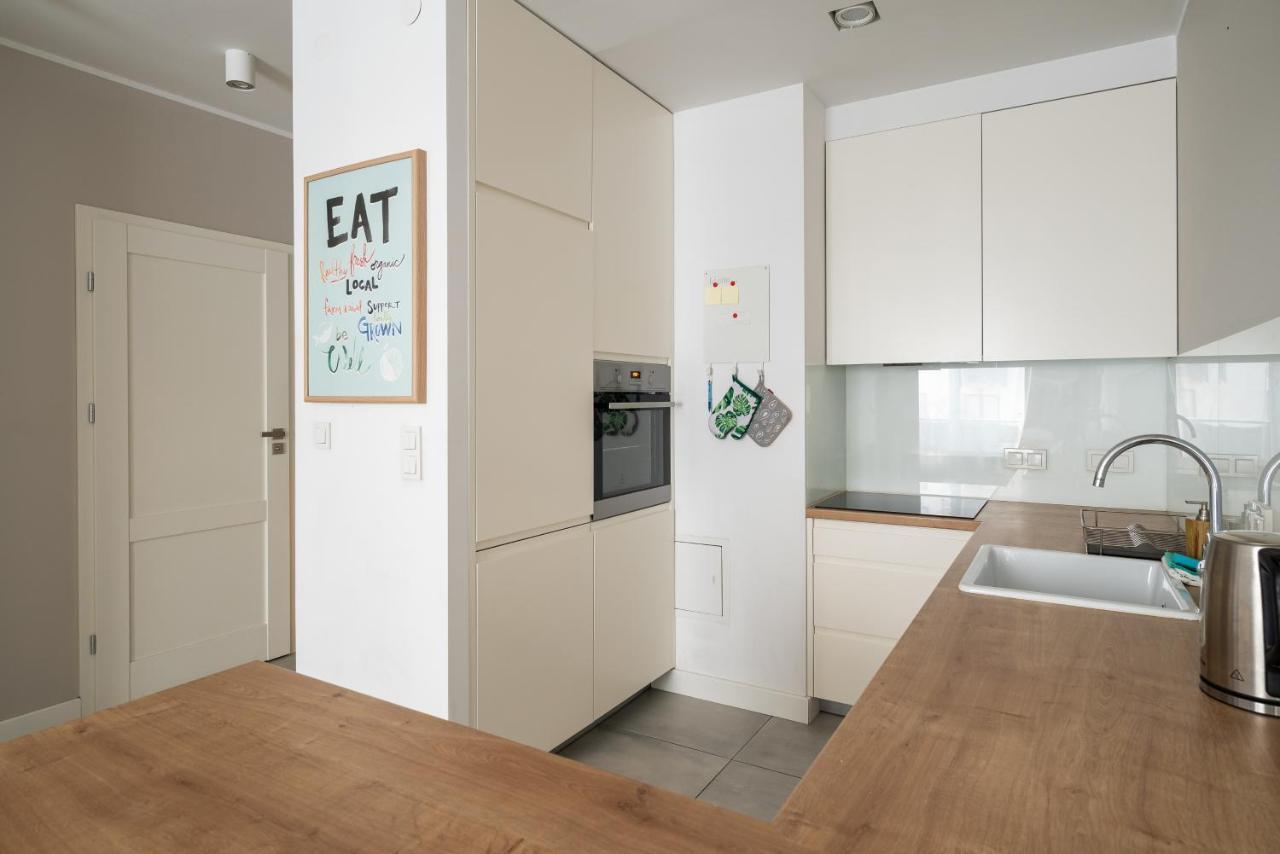 Wola Jana Kazimierza Apartment